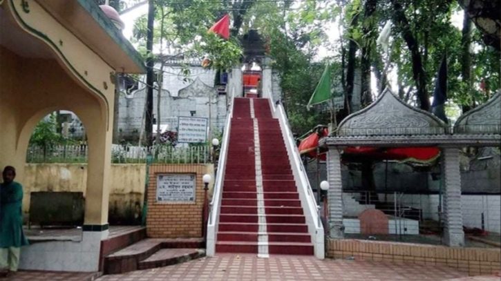 সিলেটে শাহপরানের মাজারে গান-বাজনা নিষিদ্ধ ঘোষণা