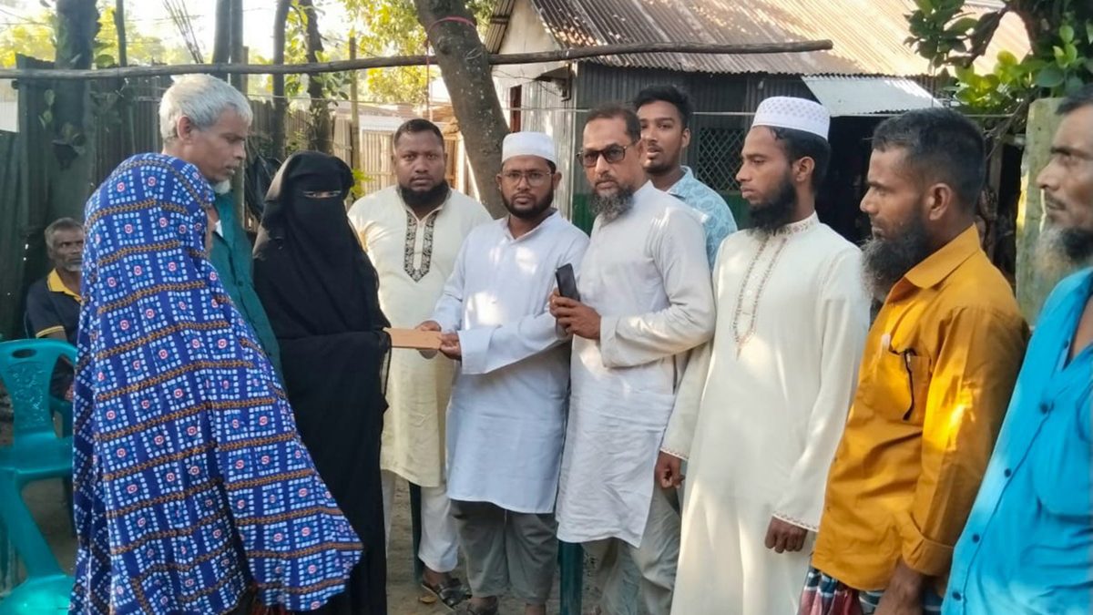 দেনমোহরের টাকা পরিশোধ করে শহীদ আজিজকে ঋণমুক্ত করল জামায়াত