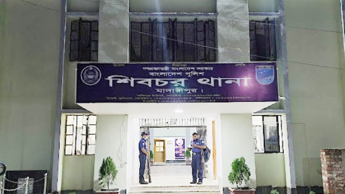 শিবচরে কিশোরীকে তুলে নিয়ে ধর্ষণের অভিযোগ
