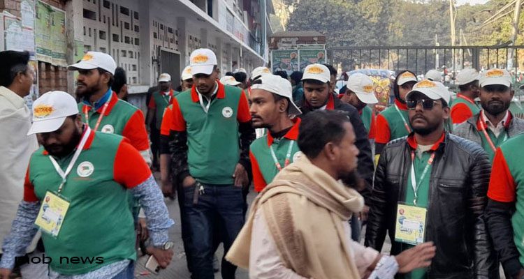 লাল সবুজের স্রোত সোহরাওয়ার্দী উদ্যানে