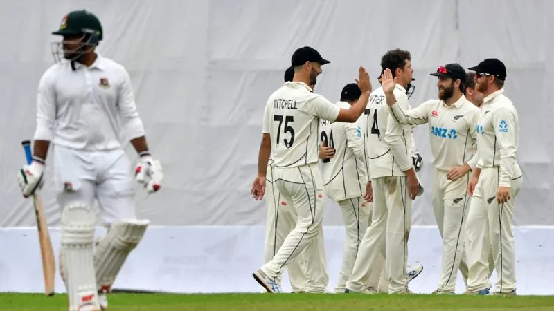 চরম ব্যাটিং বিপর্যয়ে বাংলাদেশ