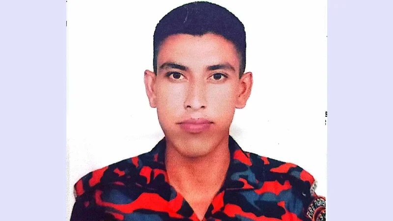 সচিবালয়ে ট্রাকচাপায় ফায়ার ফাইটারের মৃত্যু : চালক-হেলপার কারাগারে