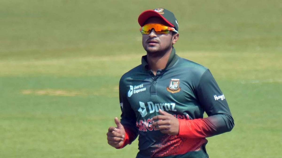 ইংল্যান্ডে দলের সঙ্গে যোগ দিয়েছেন সাকিব