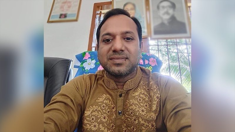 দিনে-দুপুরে ইউপি চেয়ারম্যানকে প্রকাশ্যে গুলি করে হত্যা