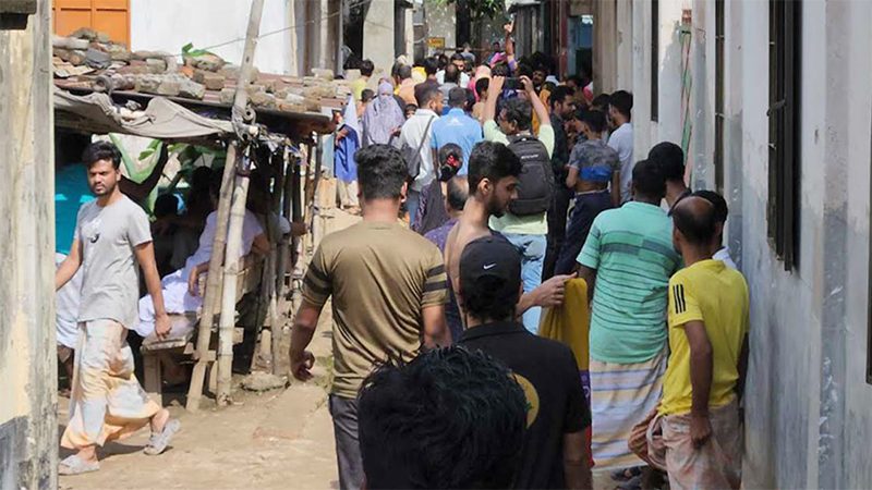 আশুলিয়ায় একই পরিবারের তিনজনের রহস্যজনক মৃত্যু