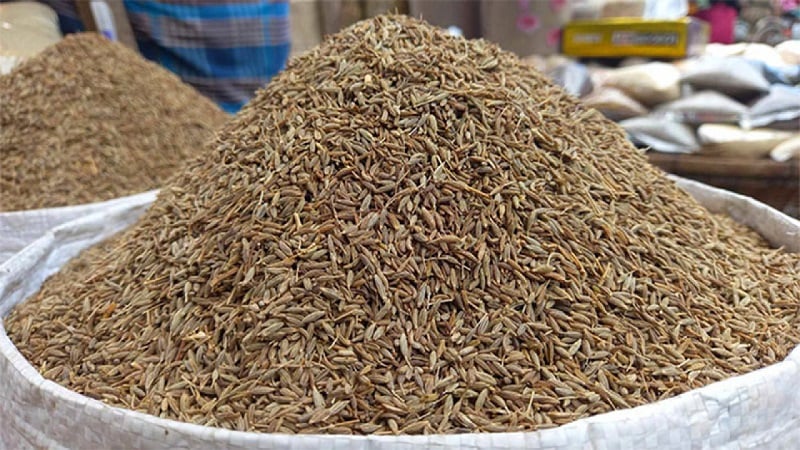 কেজিতে জিরার দাম কমেছে ৪০০ টাকা