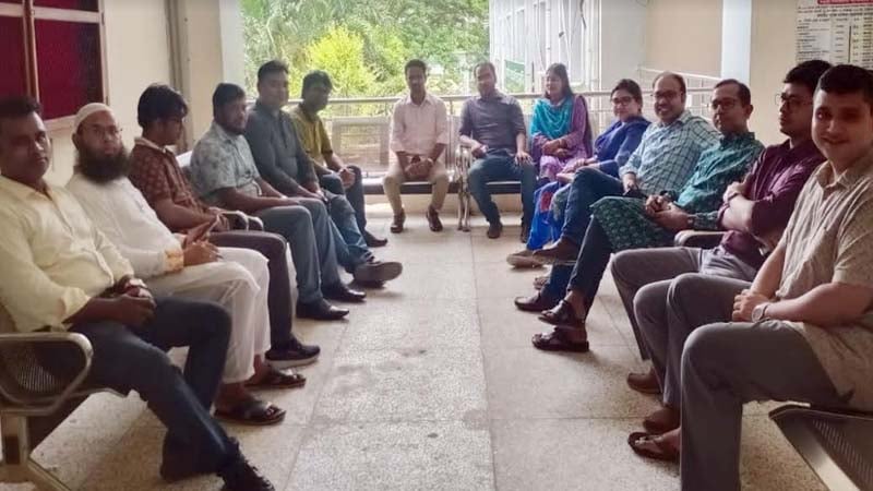 বশেমুরবিপ্রবির উপাচার্য ও উপ-উপাচার্যের কক্ষে তালা