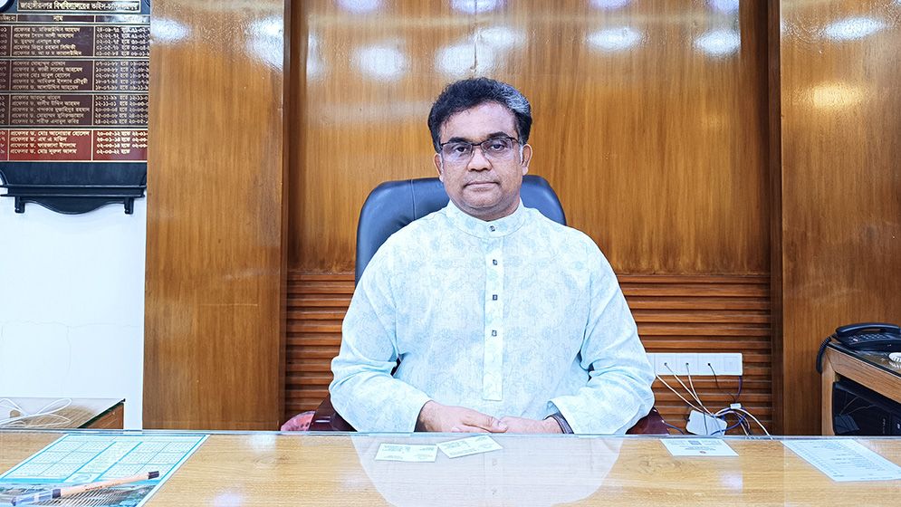 জাবি শিক্ষার্থীর রহস্যজনক হত্যাকাণ্ডে উপাচার্যের গভীর শোক প্রকাশ; দ্রুত তদন্তের আহ্বান