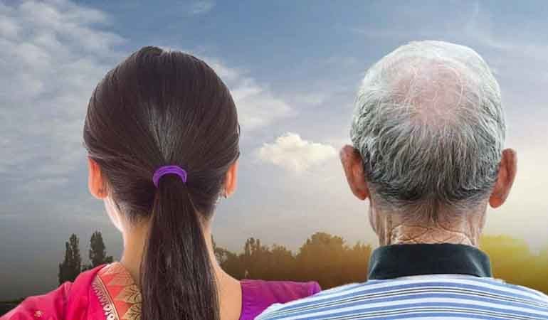 ছেলের মোটরসাইকেলে পুত্রবধূকে নিয়ে উধাও শ্বশুর, থানায় অভিযোগ