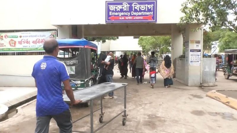 ডাক্তারের চেম্বারে যাওয়ার পথে ট্রাকের ধাক্কায় নারীর মৃত্যু