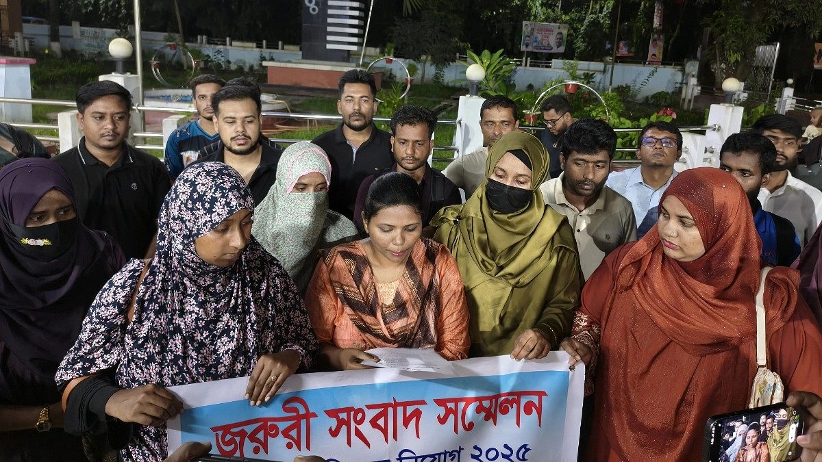 জামালপুরে প্রাথমিকে নিয়োগবঞ্চিতদের নিয়োগপত্রের দাবিতে সংবাদ সম্মেলন
