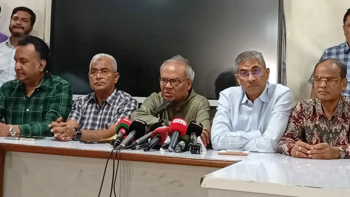 দেশে জ্বালানি তেলের দাম এখনো অনেক কম: রিজভী