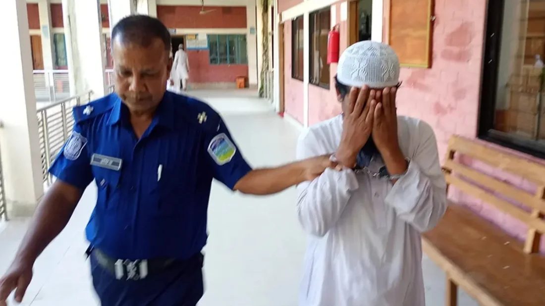 ১২ শতাংশ জমির বিনিময়ে মুক্তি চান অভিযুক্ত শিক্ষক সাগর