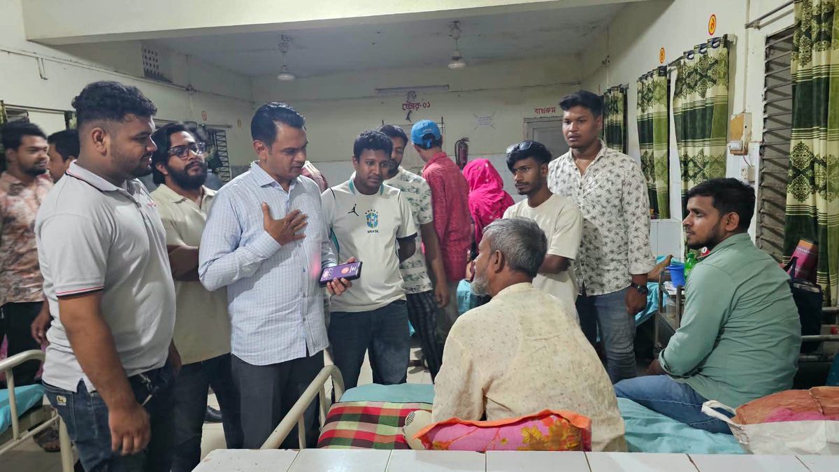 কুমারখালী স্বাস্থ্য কমপ্লেক্স পরিদর্শনে অ্যাড. জাকারিয়া মিলন