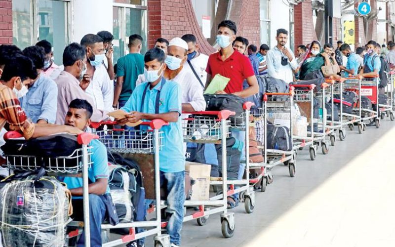 মালয়েশিয়াগামী কর্মীদের স্বাস্থ্য পরীক্ষার ফি নির্ধারণ করল সরকার