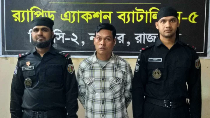 স্ত্রীকে যৌনপল্লীতে পাচারের চেষ্টা, স্বামী আটক